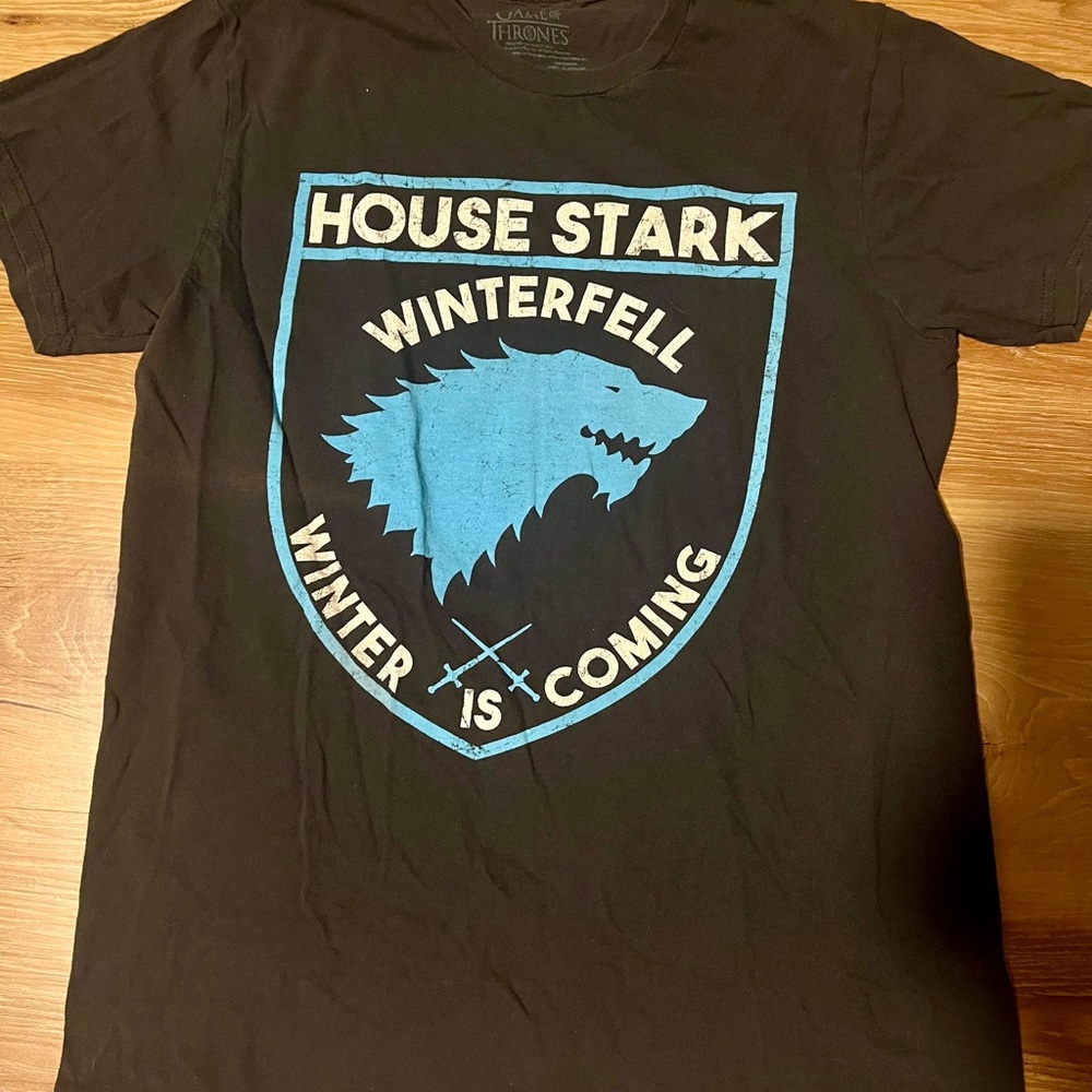 House Stark Winter Is Coming Winterfell Game of Thrones T-Shirt Medium Black - Picture 2 of 4